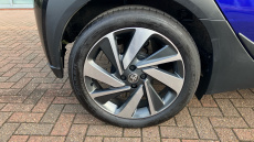 Toyota Aygo X 1.0 VVT-i Edge 5dr Petrol Hatchback